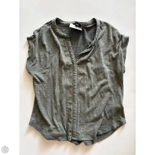 Top Short Sleeve By Cable And Gauge In Green, Size: M