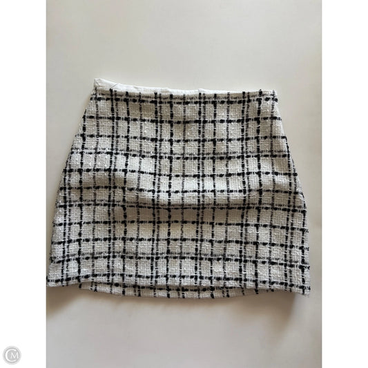 Skirt Mini & Short By Express In White, Size: 10