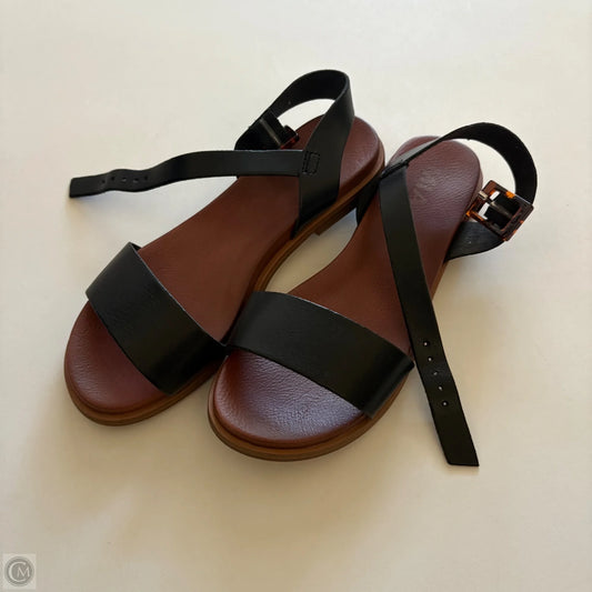 Sandals Flats By Mia In Black, Size: 6