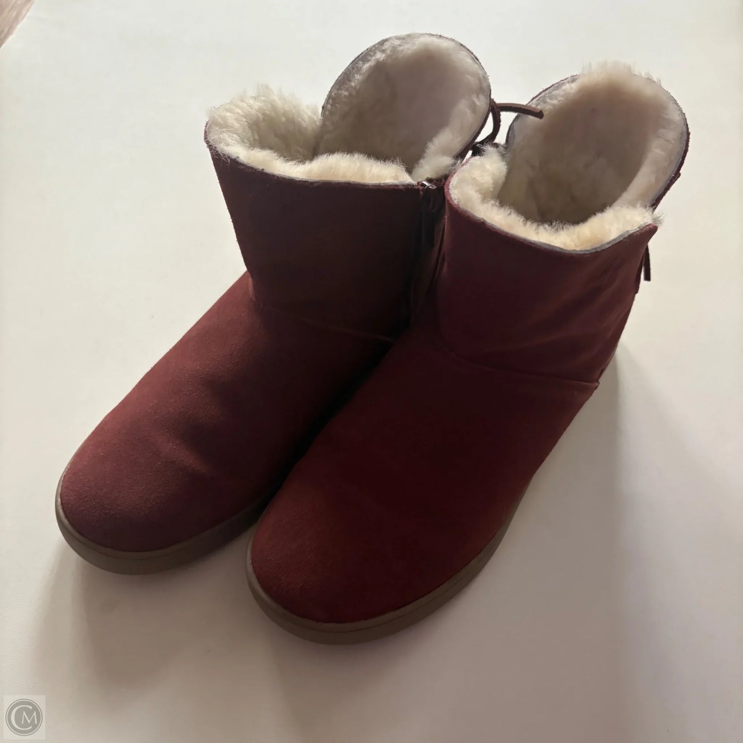 Boots Designer By Ugg In Maroon, Size: 8