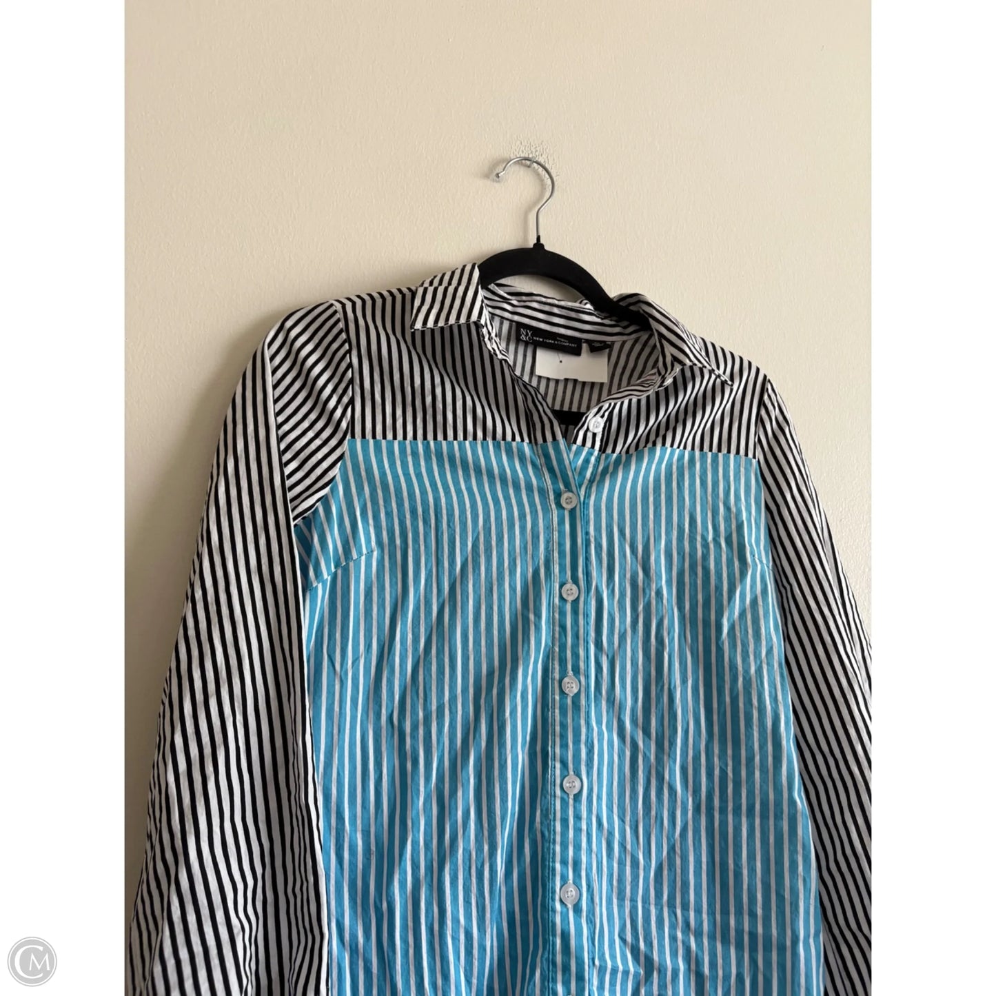 Dress Casual Short By New York And Co In Striped Pattern, Size: Xs