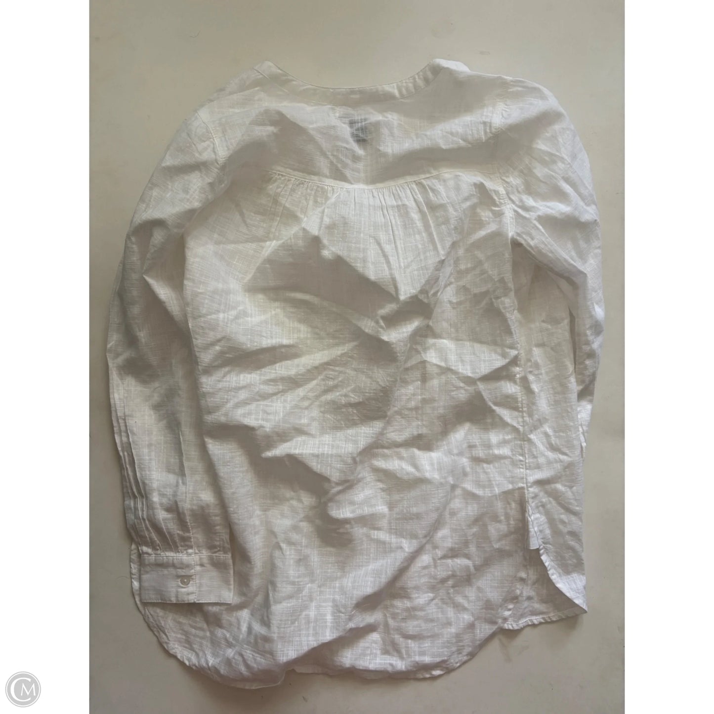 Top Long Sleeve By Old Navy In White, Size: Xs
