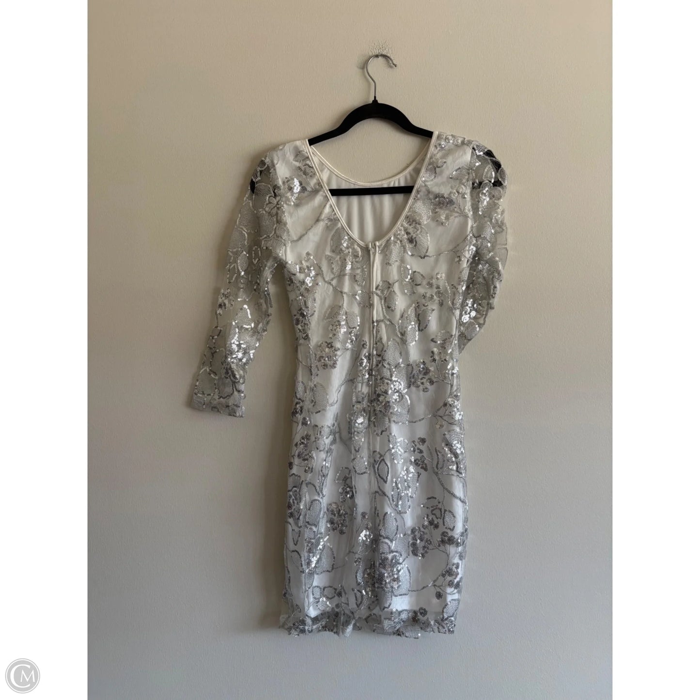 Dress Party Short By CRYSTAL DOLL In Silver & White, Size: M