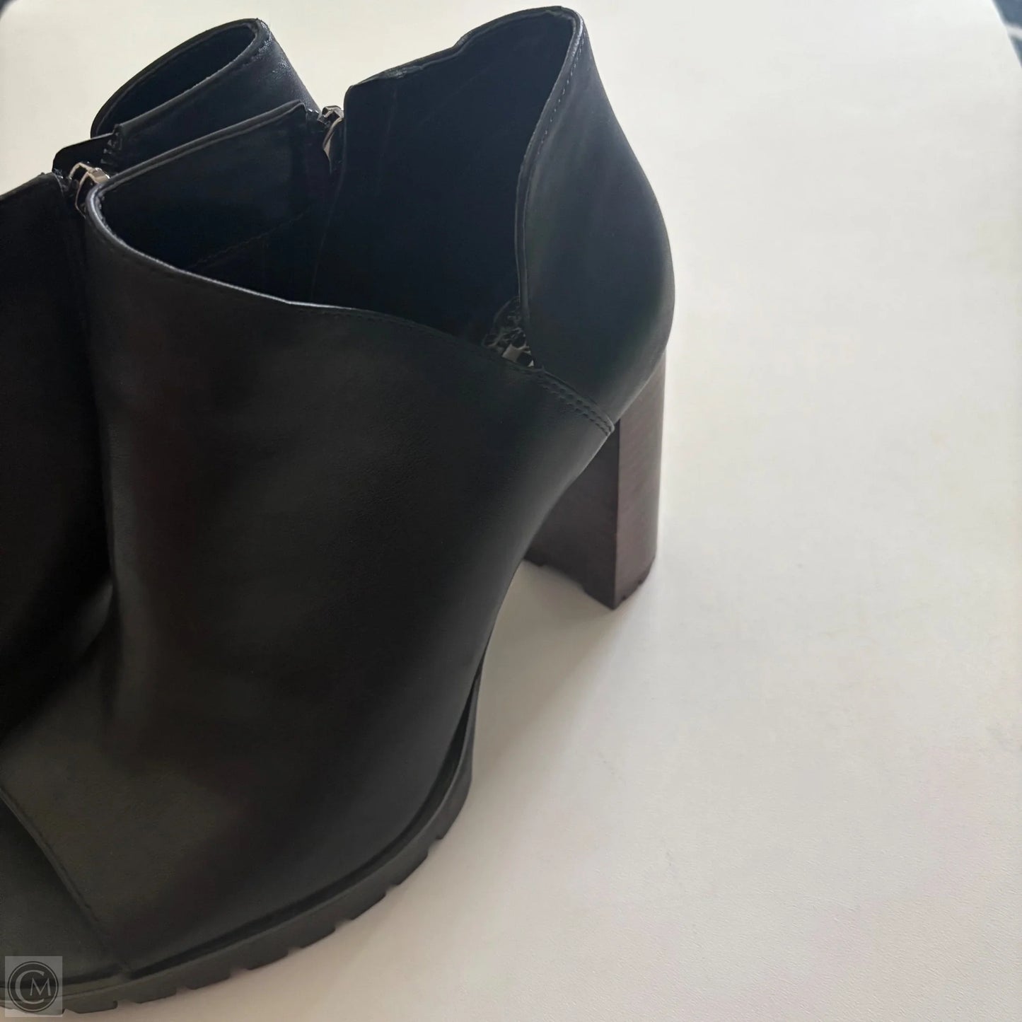Sandals Heels Wedge By Vince Camuto In Black, Size: 8