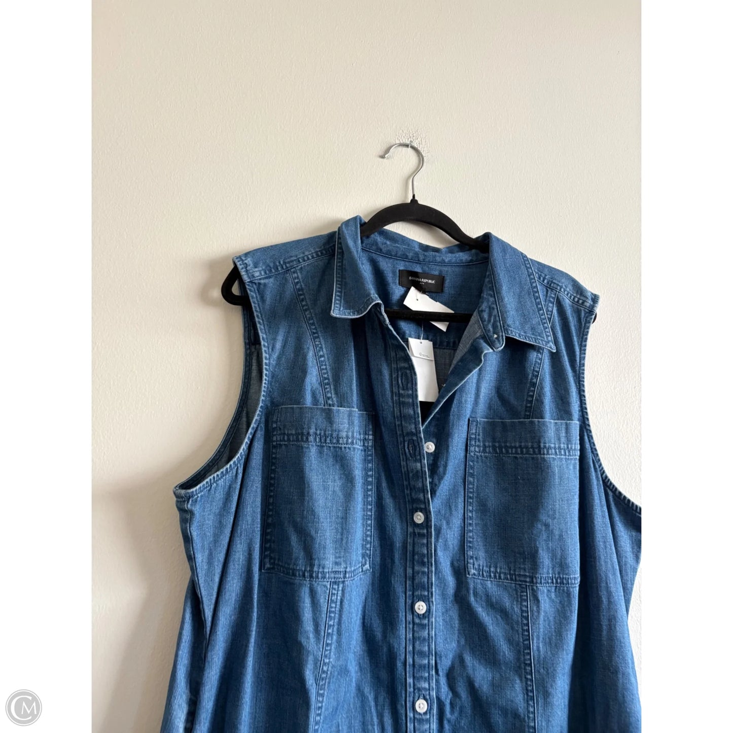 Dress Casual Short By Banana Republic In Blue Denim, Size: Xxl