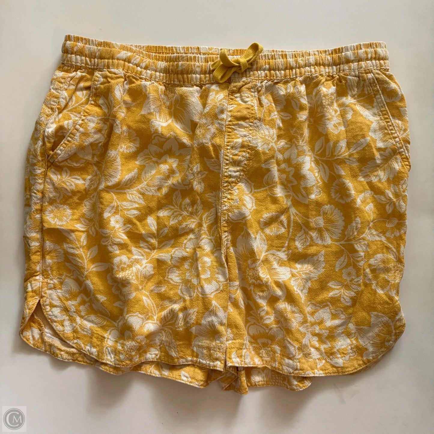 Shorts By Terra & Sky In Yellow, Size: 14