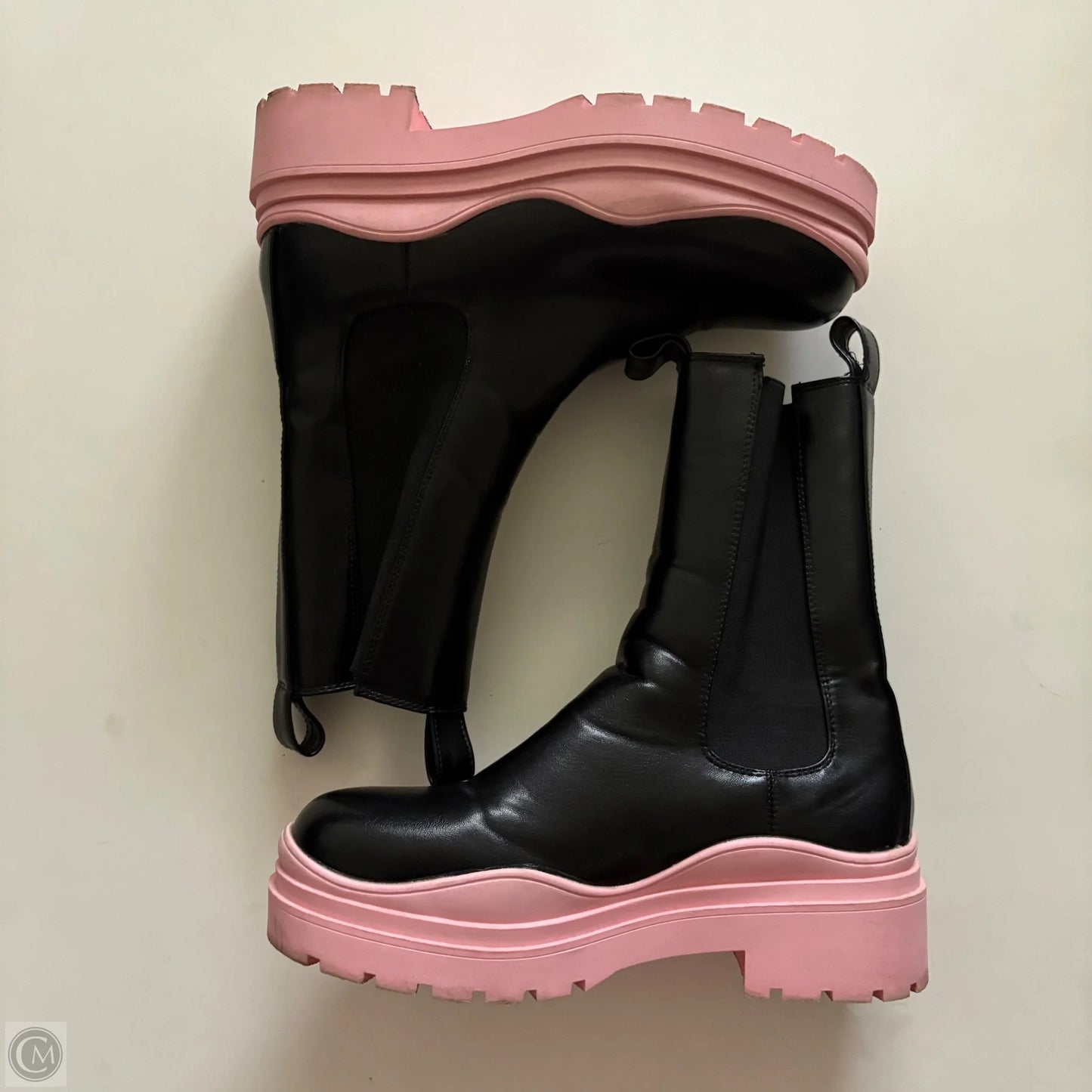 Boots Ankle Flats By Azalea Wang In Black & Pink, Size: 8.5