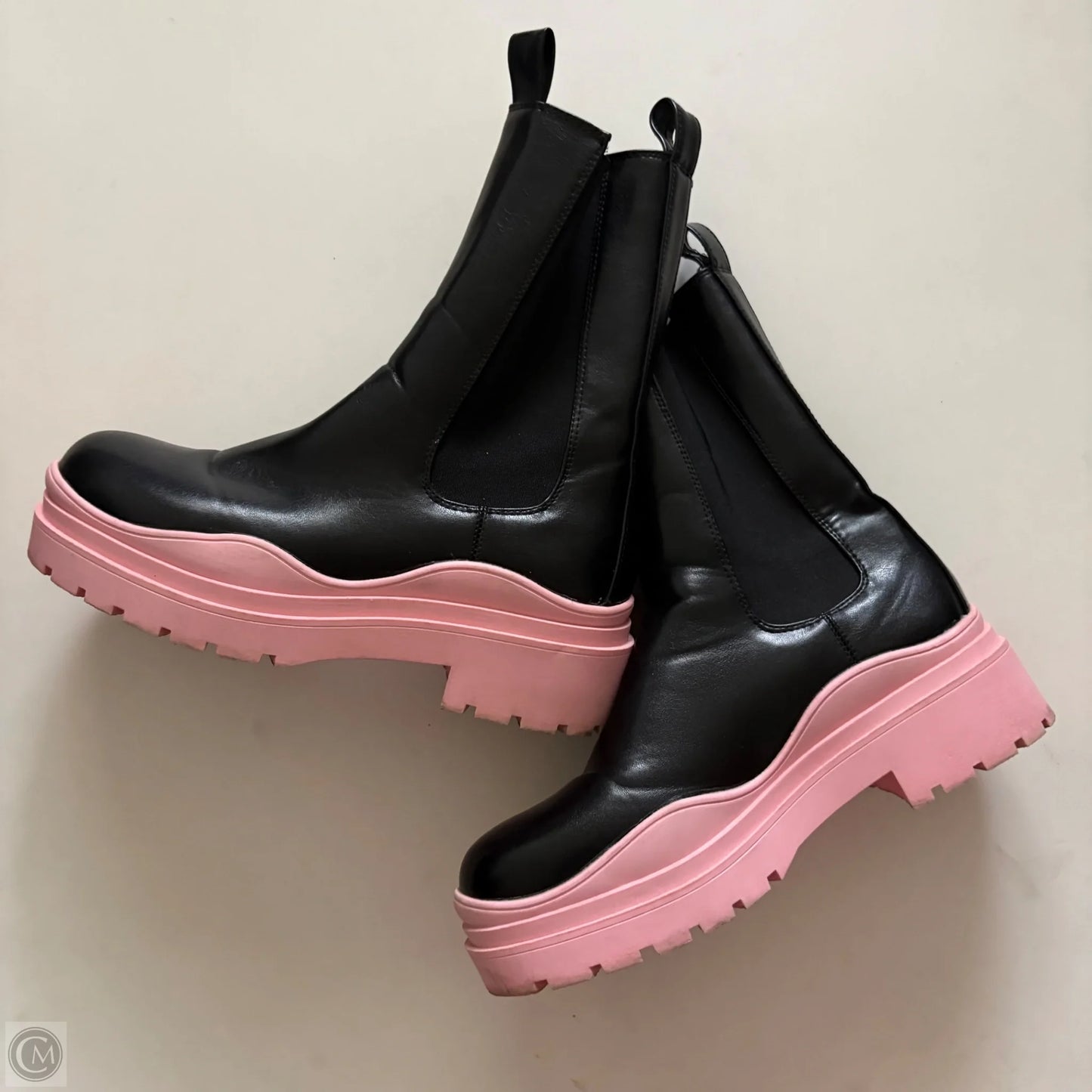 Boots Ankle Flats By Azalea Wang In Black & Pink, Size: 8.5