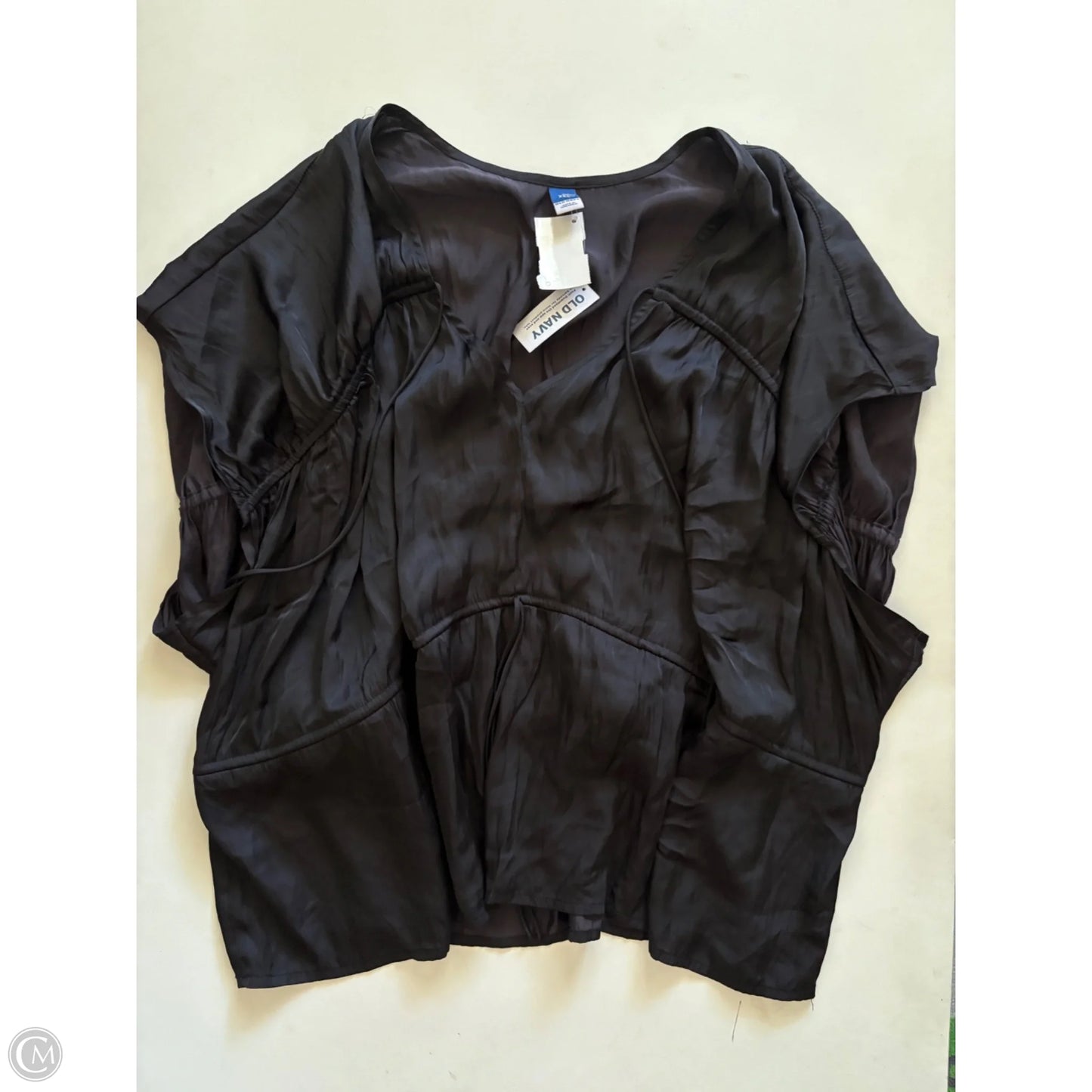 Top Short Sleeve By Old Navy In Black, Size: Xxl