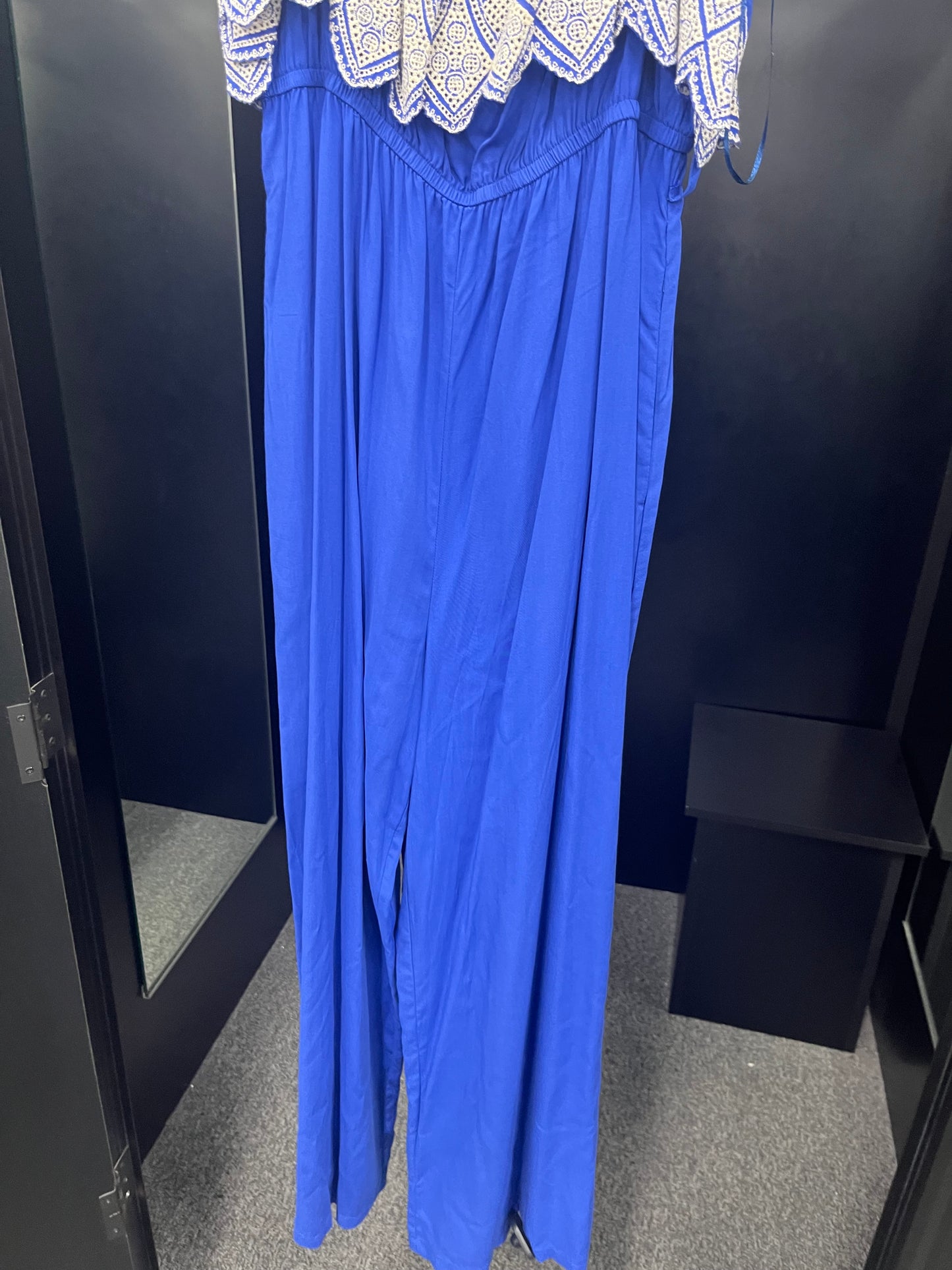 Blue Jumpsuit Clothes Mentor, Size M