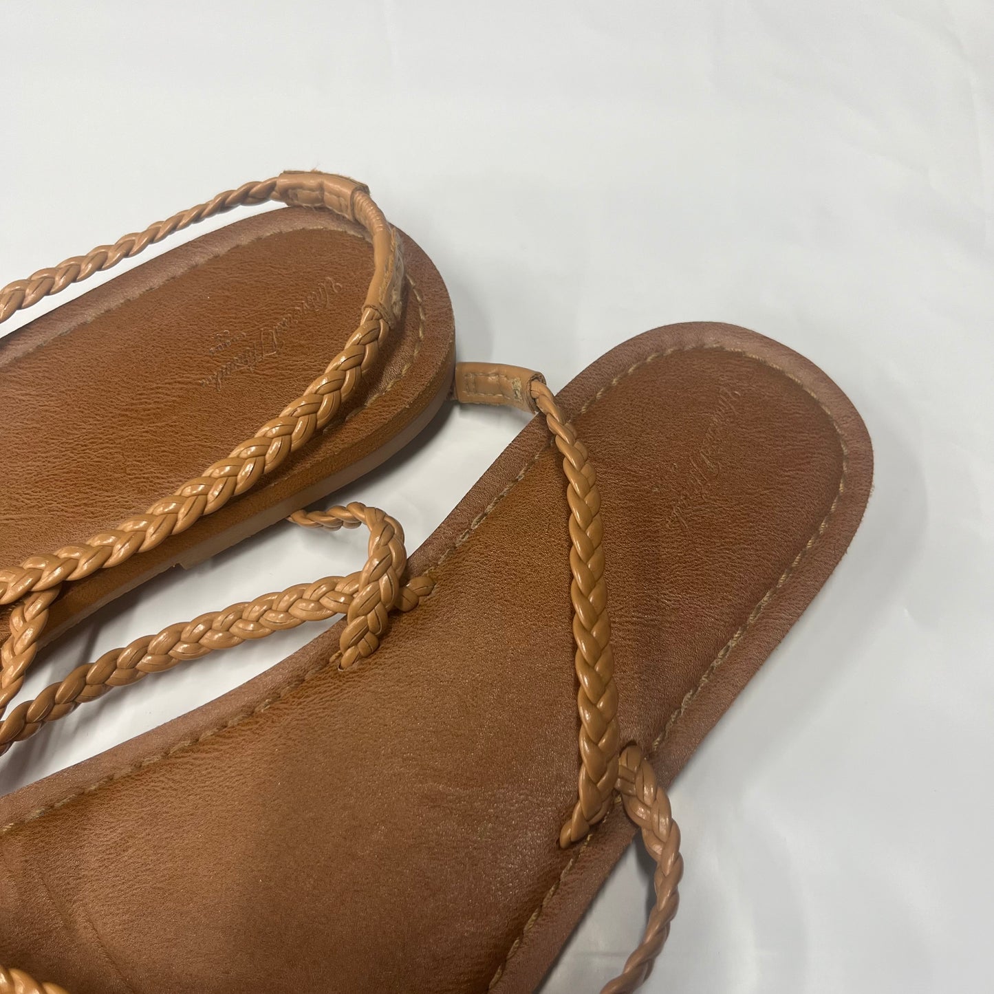 Brown Sandals Flats Universal Thread, Size 11