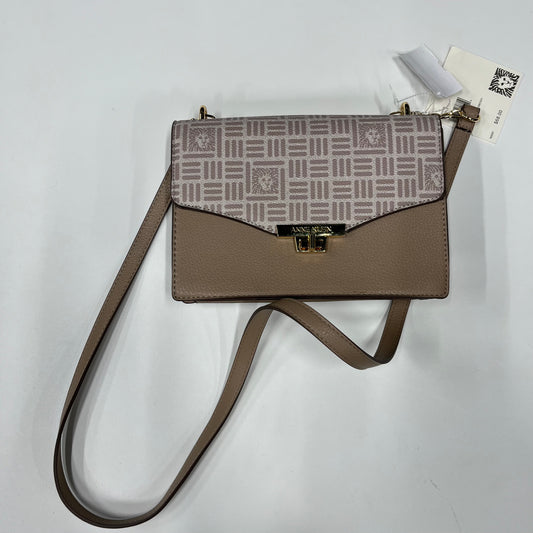 Handbag By Anne Klein NWT Size: Medium