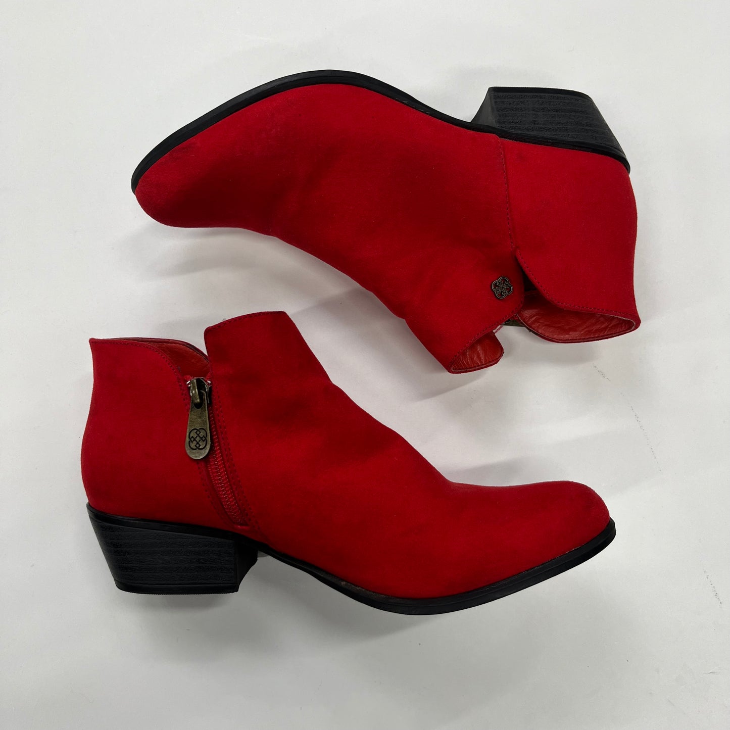 Boots Ankle Heels By Daisy Fuentes  Size: 7.5